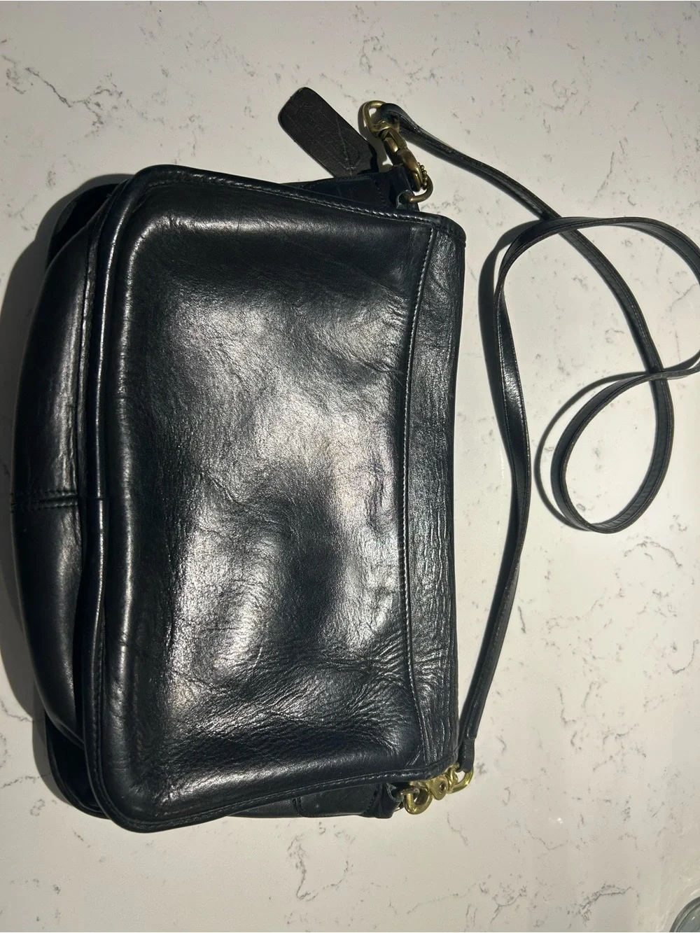 Vintage Coach Black Leather Crossbody with Gold Hardware - Picture 8 of 8